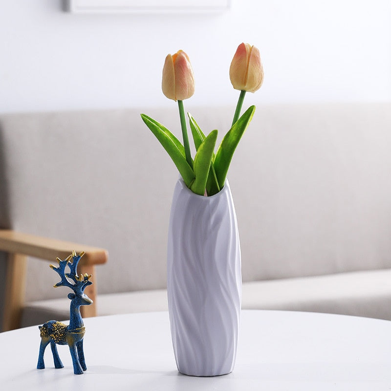 Sleek Plastic Flower Vase