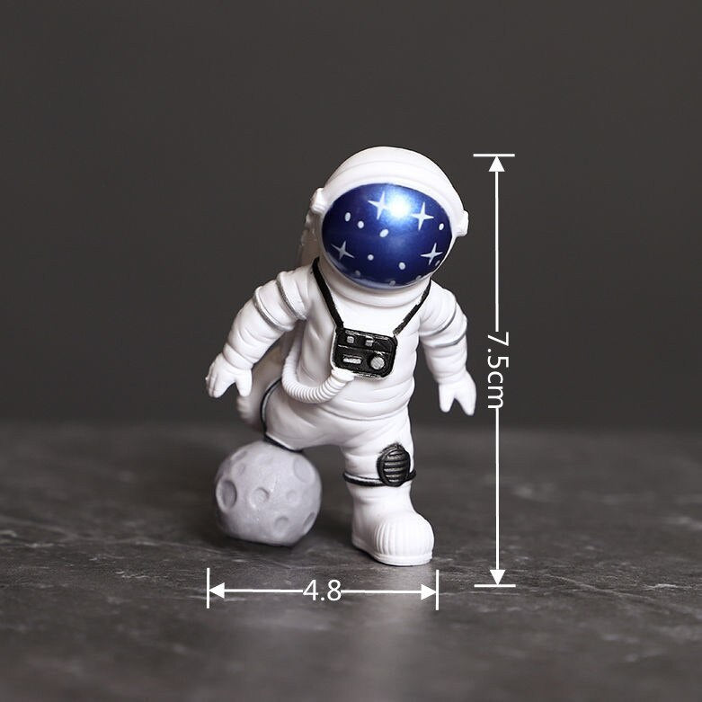 Resin Nordic Astronaut Figurine