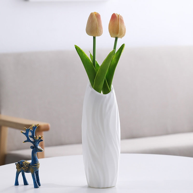 Sleek Plastic Flower Vase