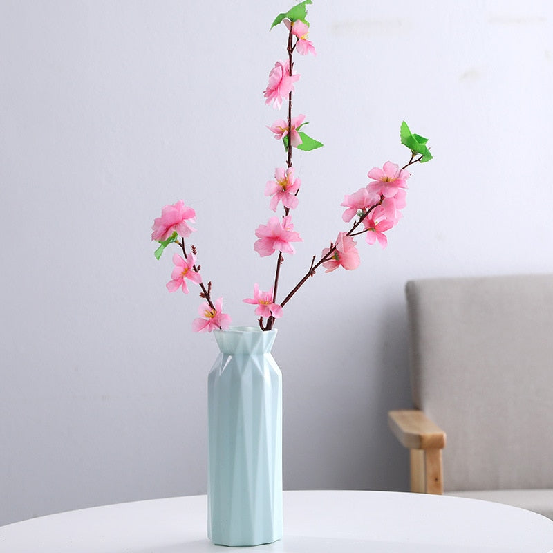 Sleek Plastic Flower Vase